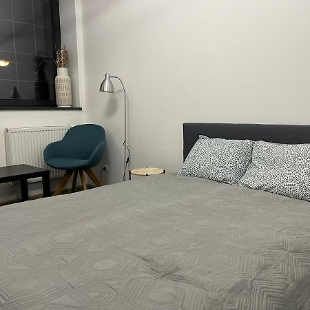 Апартаменты Loft Stara Tkalnia Зелёна-Гура Экстерьер фото